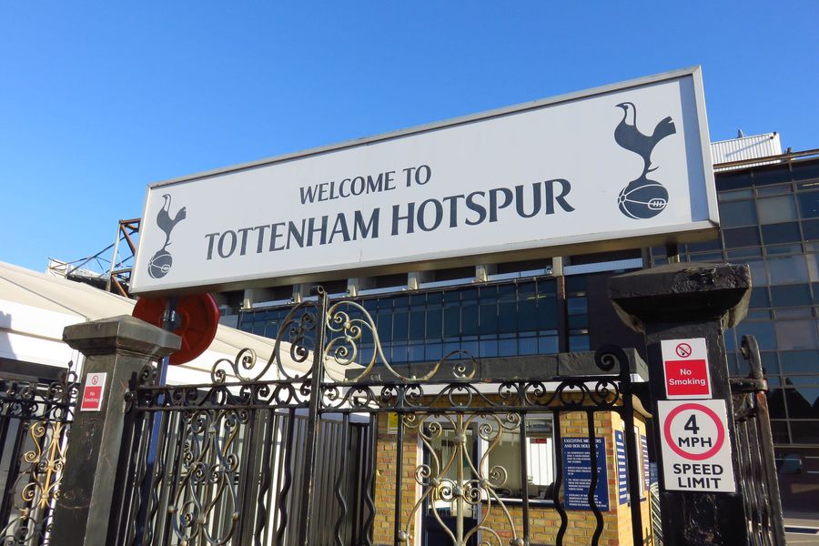 Welcome to Tottenham Hotspur Sign